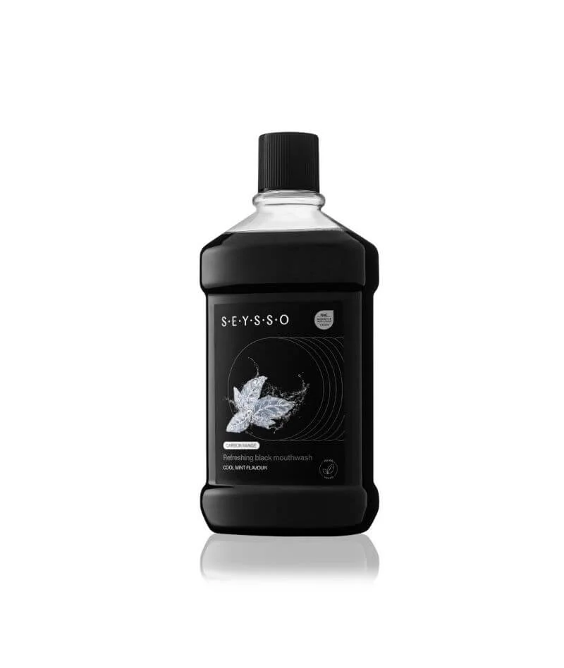 Seysso Carbon Black – odświeżający płyn do płukania jamy ustnej z węglem aktywnym 500 ml Seysso Carbon Black – odświeżający płyn do płukania jamy ustnej z węglem aktywnym 500 ml